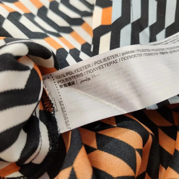 Mango Geometric Print Point Collar Shirt Size XS NWT - Picture 15 of 16